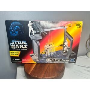 Star Wars POTF Death Star Escape Playset - Unopened Contents